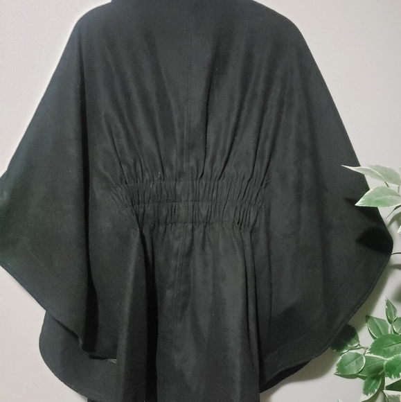 Shawl coat - Picture 2 of 3